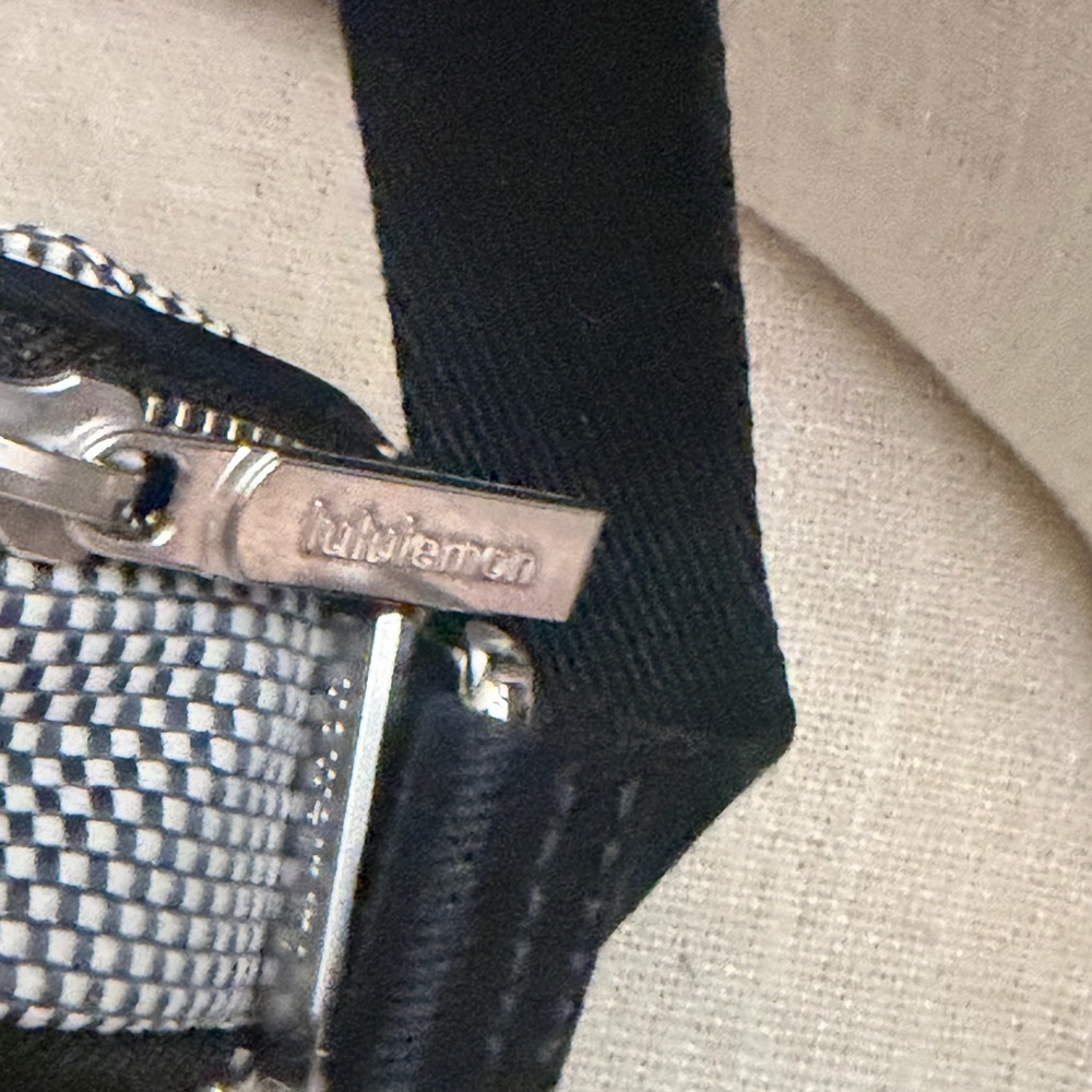 Lululemon Athletica Black and White crossbody. - Picture 4 of 4